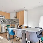 Bluestay 130 - Charmant Appartement A Paris 2